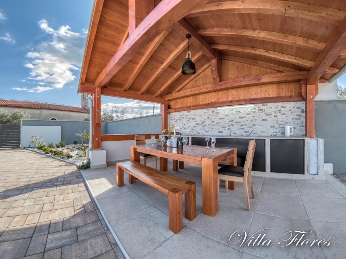 Villa Flores Kavran Екстериор снимка